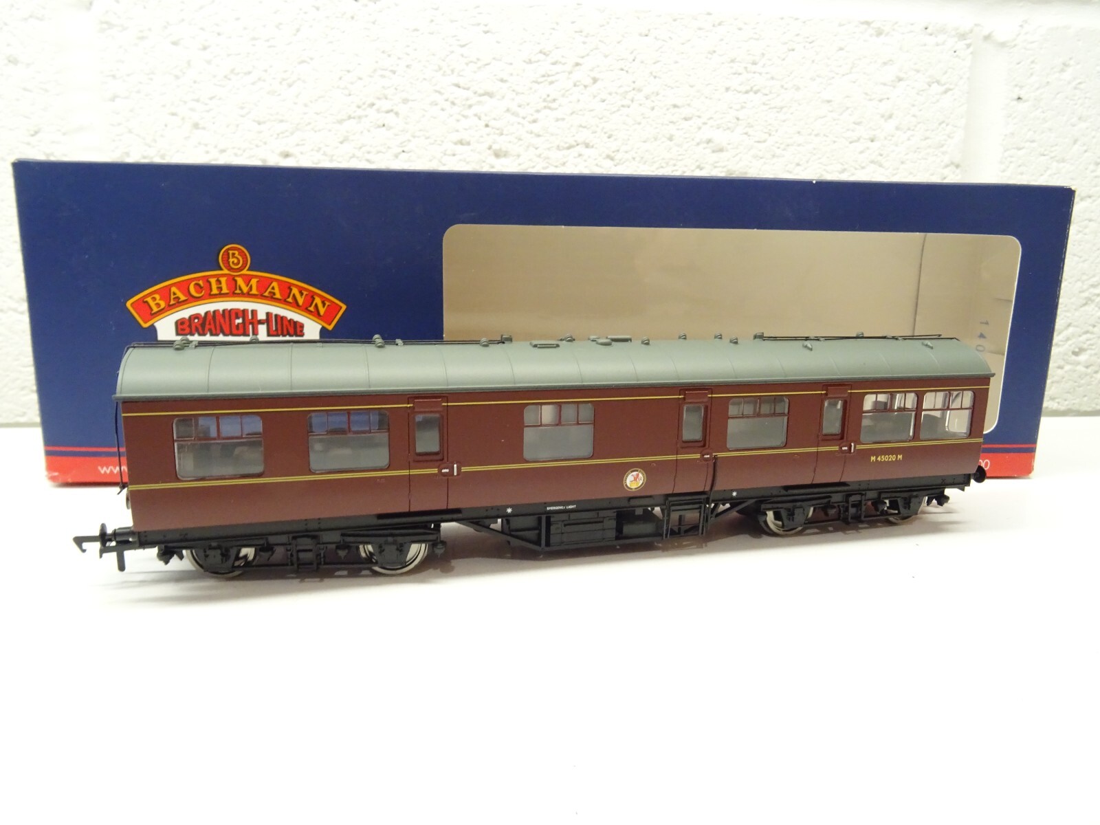 OO GAUGE BACHMANN LMS INSPECTION SALOON BR MAROON M45020 (SUPER DETAIL