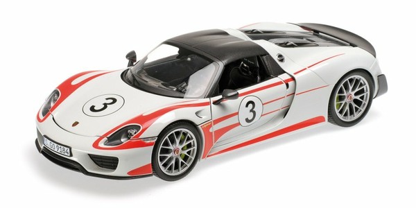Minichamps Porsche 918 Spyder 2013 Salzburg 1:18 110062441-image