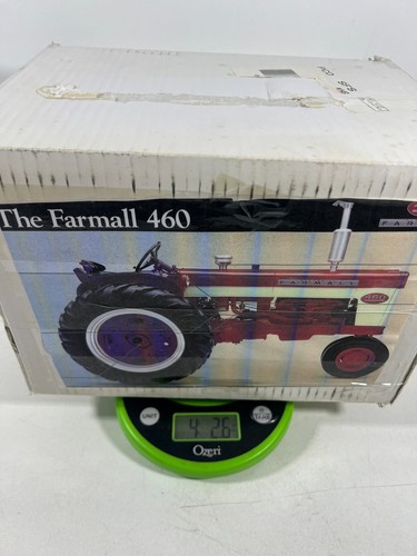 Ertl 2001 serie de precisión 1/16 IH Farmall 460 tractor diecast detallado rojo/blanco - Imagen 19 de 19