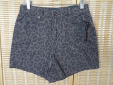 Women's Wild Fable Size 2 Mid-Rise Cutoff Non-Stretch Leopard Print Shorts