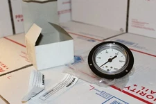 AMETEK P/N 1X569 2.5" 200PSI 1/8" NPT CBM SPEC 167912 [NEW IN FACTORY BOX]