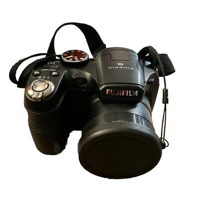 Fujifilm FinePix S Series S2980 - 14.0MP Digitalkamera TOP!