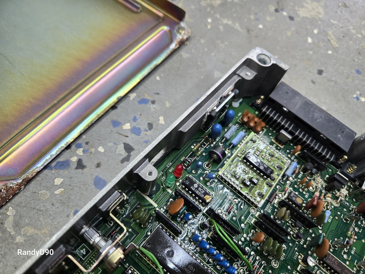 86 Nissan 300ZX NA A/T ECU Computer For Rebuild A18-651 M25