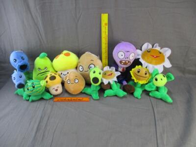 Plants VS Zombies Large lot of 14 Plush toys Sunflower Mushroom Ice Squash