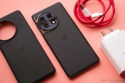 OnePlus 11R 5G 6.74'' 50MP Snapdragon 256 GB Google Play OxygenOS Global