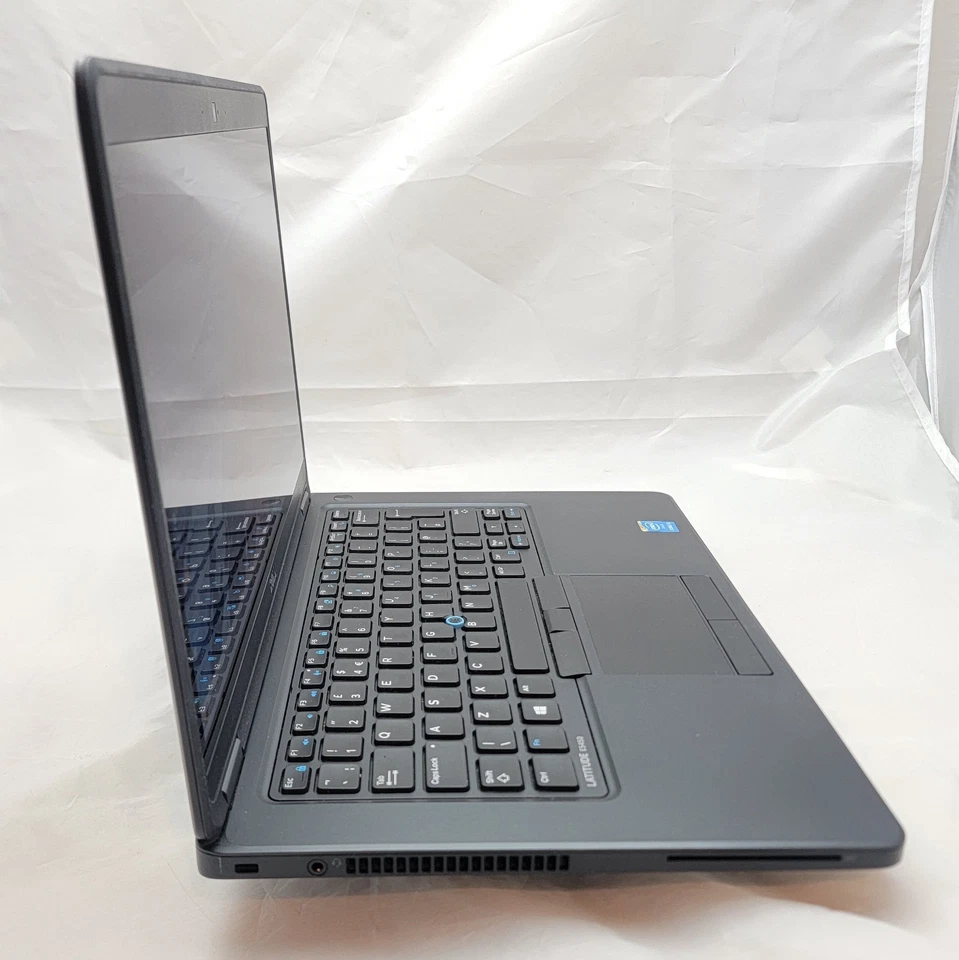 Dell Latitude E5450 - i5 4th Gen -16GB RAM - 500GB SSD - 14" Touchscreen -Win 11 - Image 3 of 4