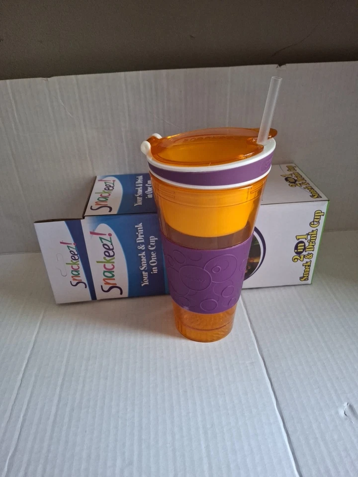 Snackeez 2-in-1- Orange/Purple With Straw - Image 2 of 4