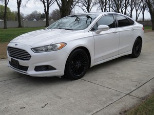 2013 Ford Fusion SE   MSRP New $29,090