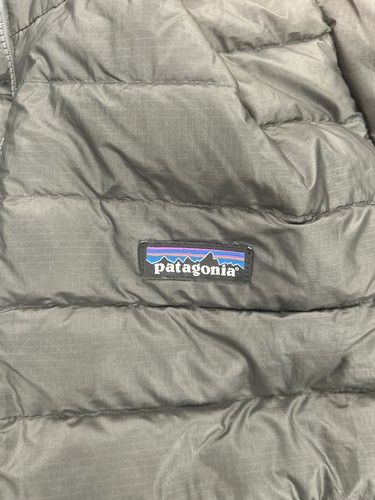 Patagonia down Hooded Jacket - Picture 5 of 11