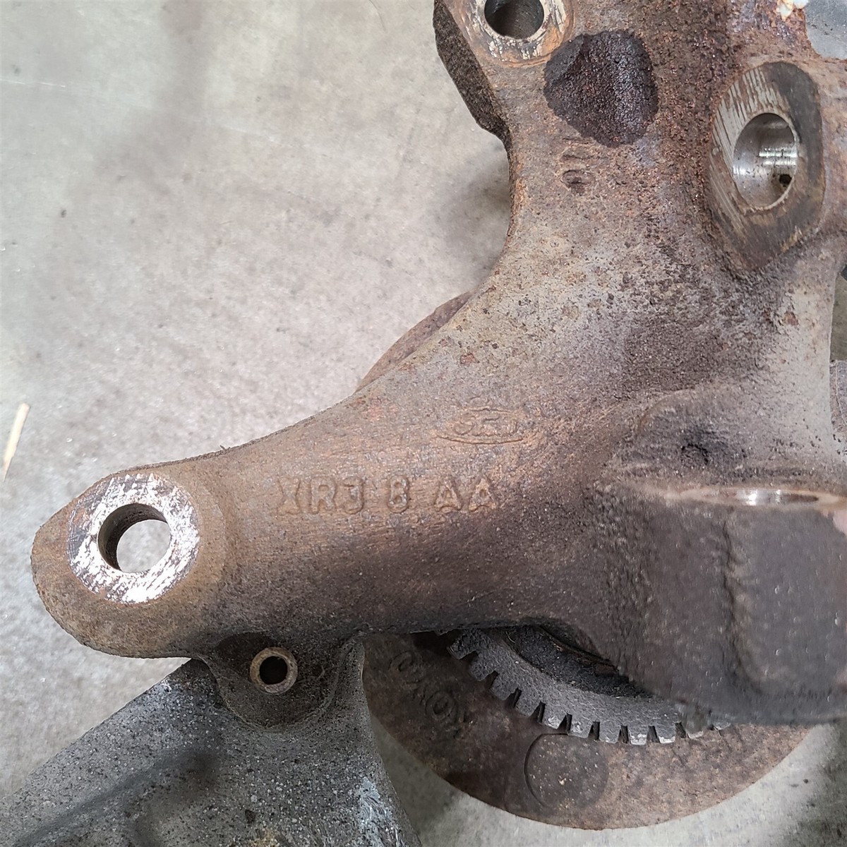 96-04 Mustang Gt Driver Front Spindle Knuckle Aa7364 | eBay