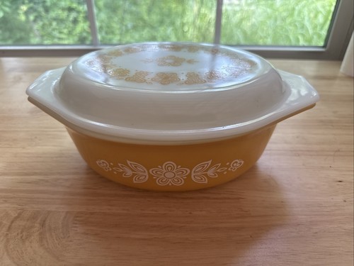 Vintage Pyrex Butterfly Gold 1 1/2 QT Oval Casserole Dish & Lid#043