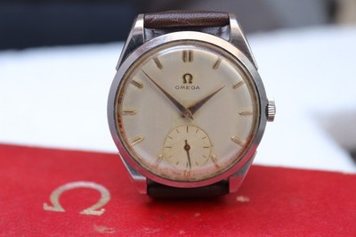 VINTAG OMEGA 2900-4 STEEL WRIST WATCH SWISS PATINA DIAL MEN'S CAL 267 RARE / BOX