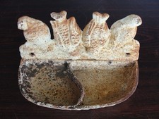 Vintage Cast Iron Bird Bath / Feeder Features 4 Birds With 2 Trays Wall Mount