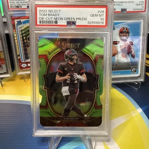 2022 Panini Select - Concourse Tom Brady #26 Neon Green Prizm Die-Cut /299 PSA10