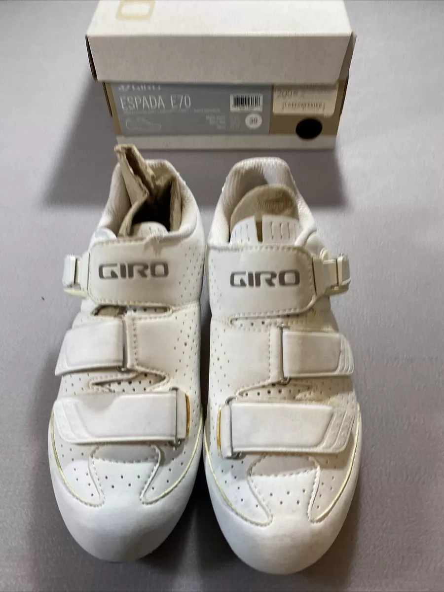 Womens 7.5 top in euro
