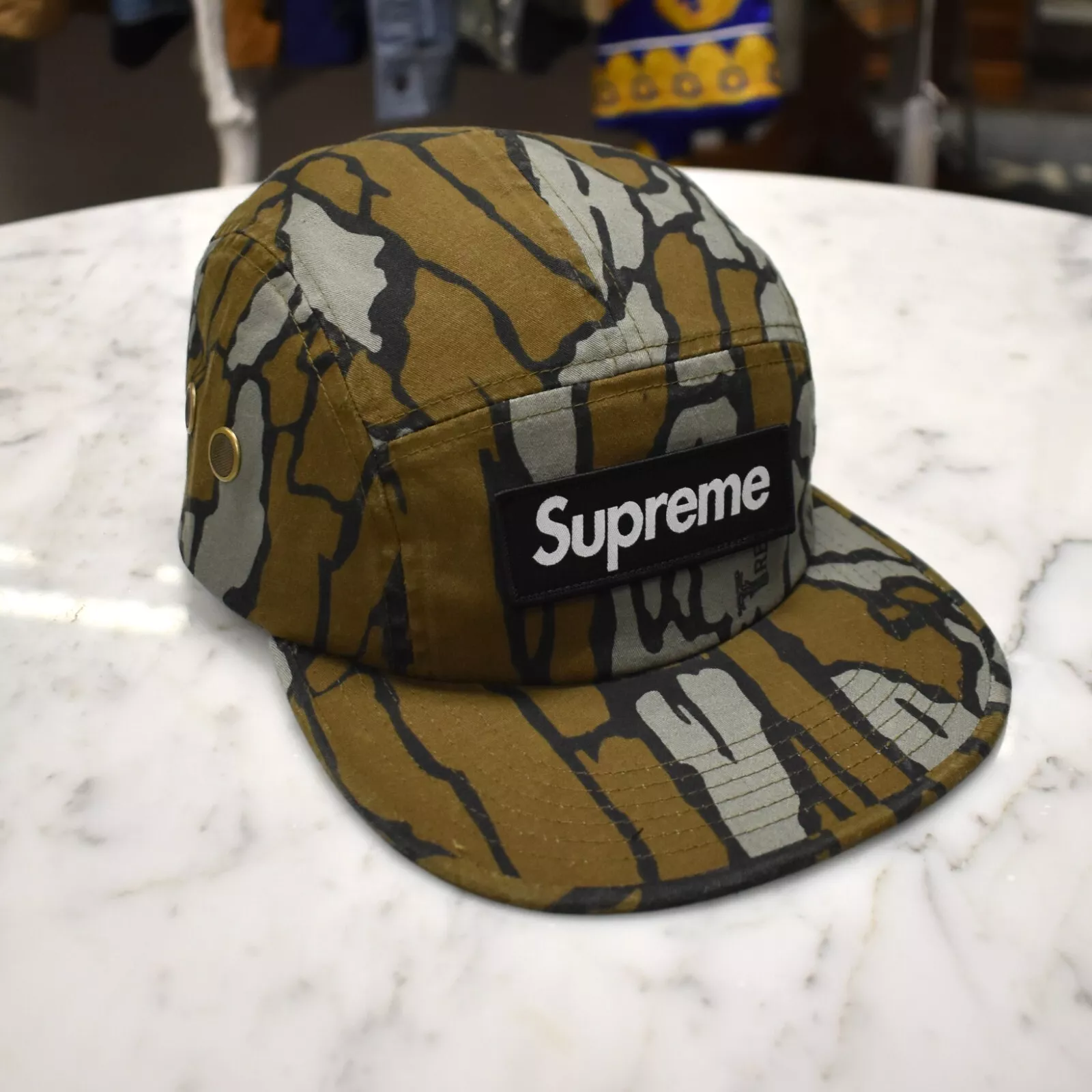 Casquette de camp homme SS25 AUTHENTIQUE logo boîte militaire camouflage chêne mousse suprême neuf avec étiquette