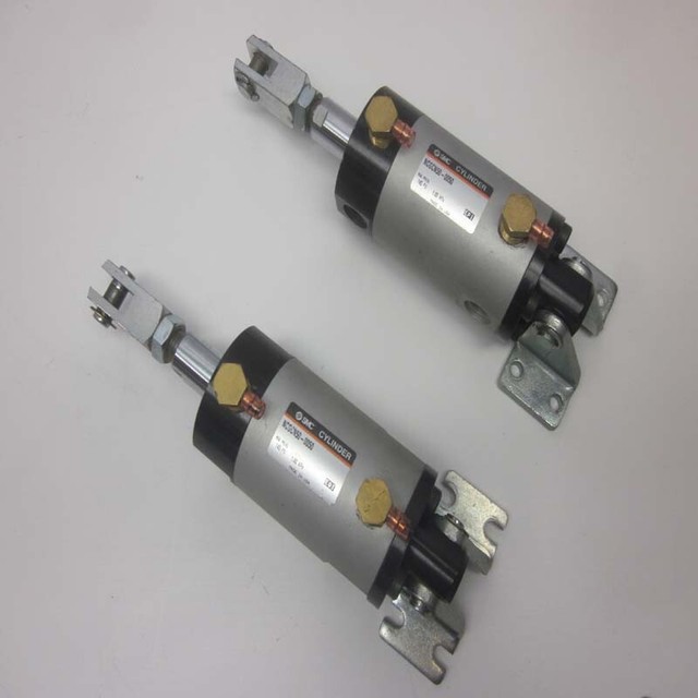 Lot of 2 SMC NCGCN500050 Double Acting Series NCG Round Body Air
