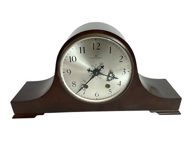1970s Hamilton Mantel  Clock Half Hour Chime 8 day model FOR PARTS OR REPAIR