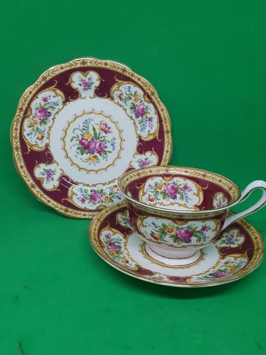 Vintage Royal Albert Lady Hamilton Trio Tea cup Saucer Plate