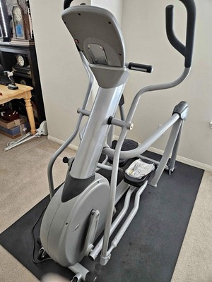 Elliptical Machines Vision Fitness S7100 Elliptical VISION