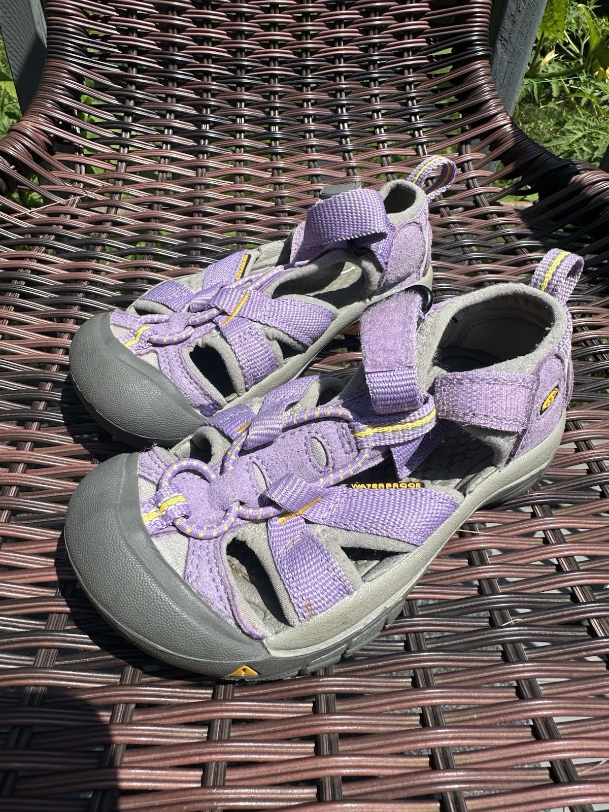 Sandali da trekking Keen Venice H2 impermeabili bambini giovani taglia 10 viola viola viola