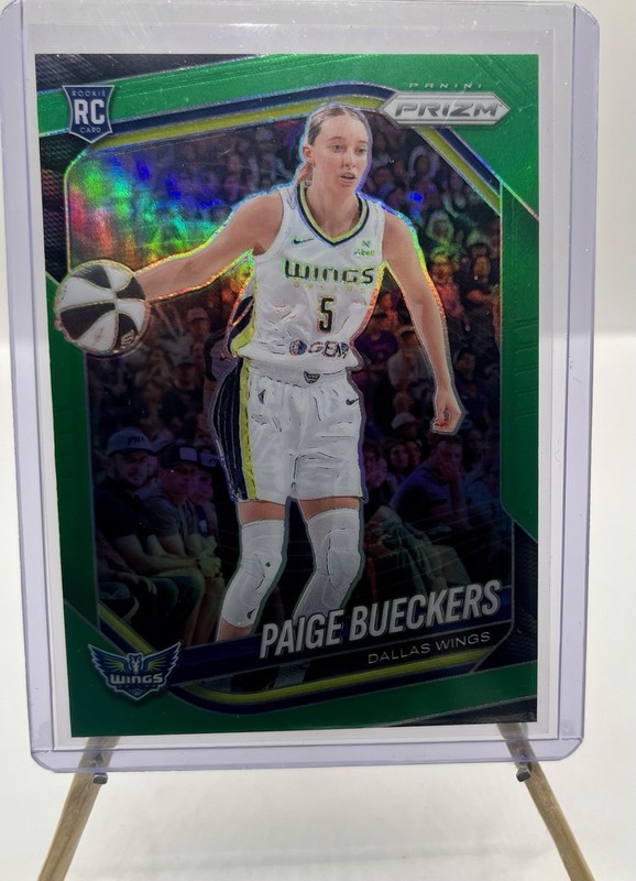 2025 Panini - WNBA Prizm Paige Bueckers (RC) Green Prizm SP 💎Dallas Wings💎