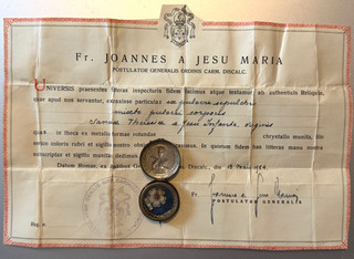VINTAGE CATHOLIC 1st CLASS ST. THERESE OF LISIEUX RELIC RELIQUARY W/COA WOW!!!