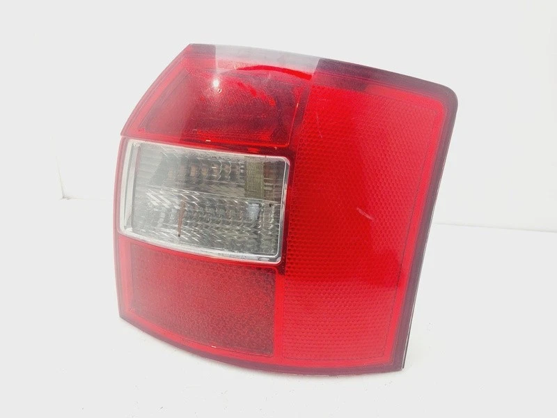 8E9945096 piloto trasero derecho para AUDI A4 AVANT (8E) 1.9 TDI 2001 9164632 - Imagen 4 de 4