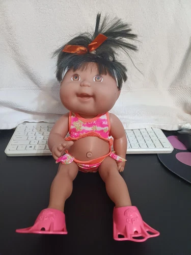 1996 MATTEL O.A.A. INC CABBAGE PATCH DOLL SWIMMER FLIPPERS BATHING SUIT