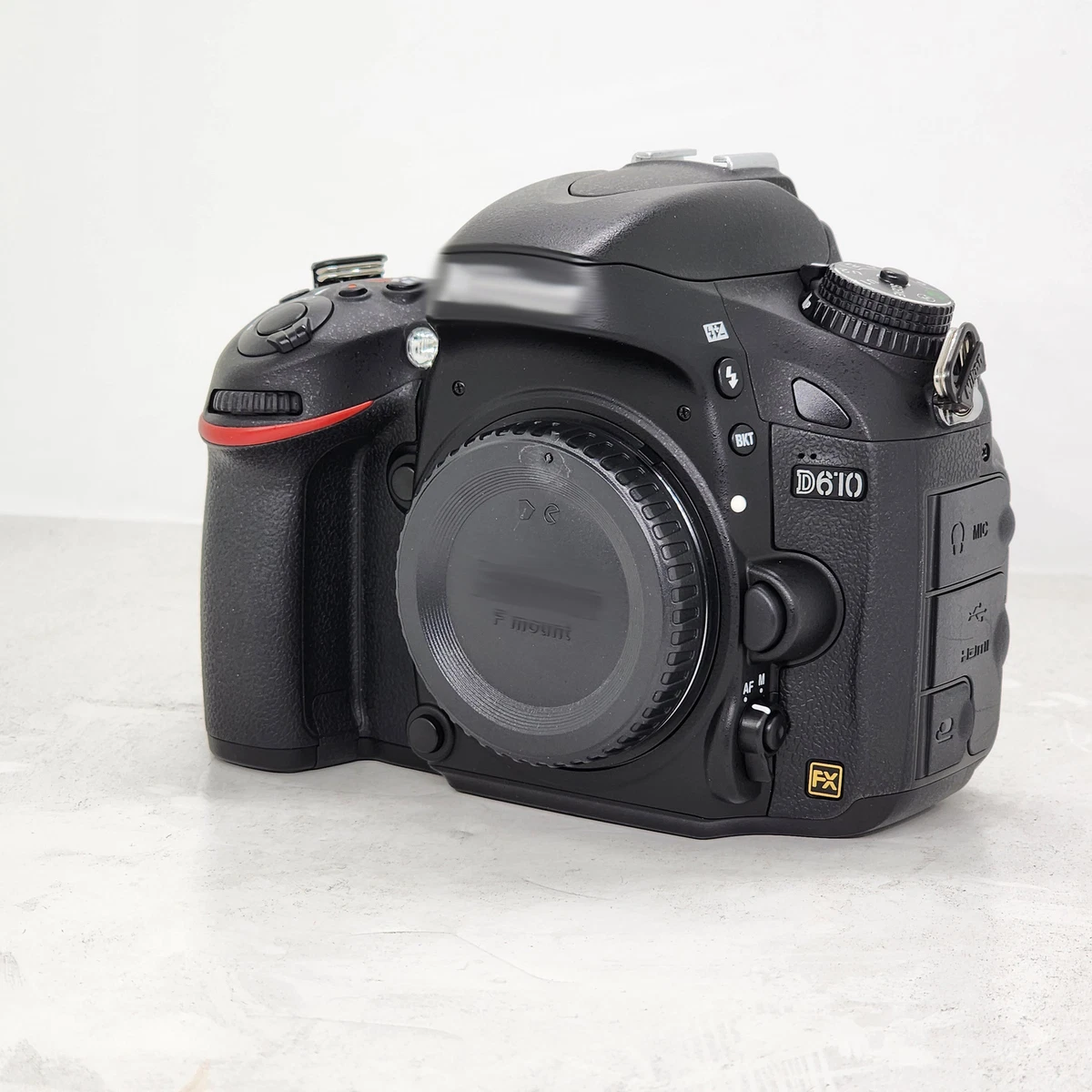 Nikon D610 ボディ Amazon.com : Nikon D610 24.3 MP CMOS FX-Format Digital SLR Camera