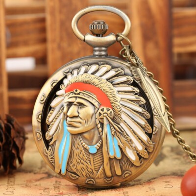 Bronze ausgehöhlt Indianer Mann Unisex Quarz Taschenuhr Anhänger Kette Pfeil Geschenk