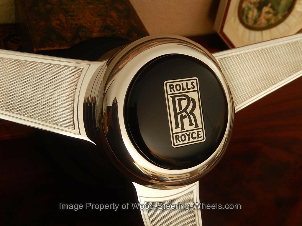 Rolls Royce Corniche  1971 - 1989 Wood Steering Wheel  Nardi 15" NEW NOS