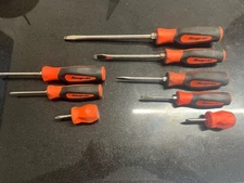 Snap On 8 pc Instinct Soft Grip Combination Screwdriver Set SGDX80BR