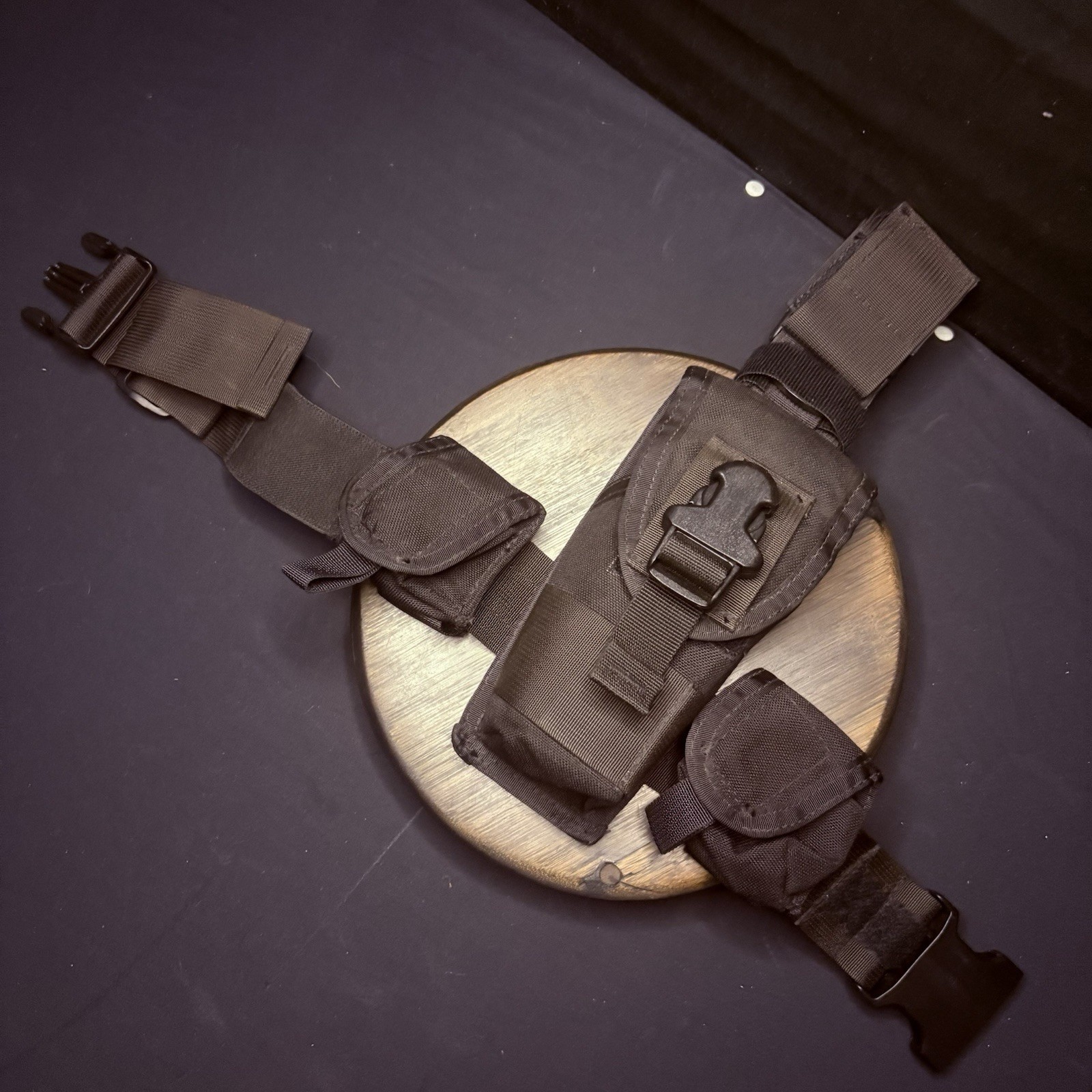 S.O.Tech X26 Taser Thigh Holster w/Belt Loop & Extra Cartridge Pouches (LH&RH)