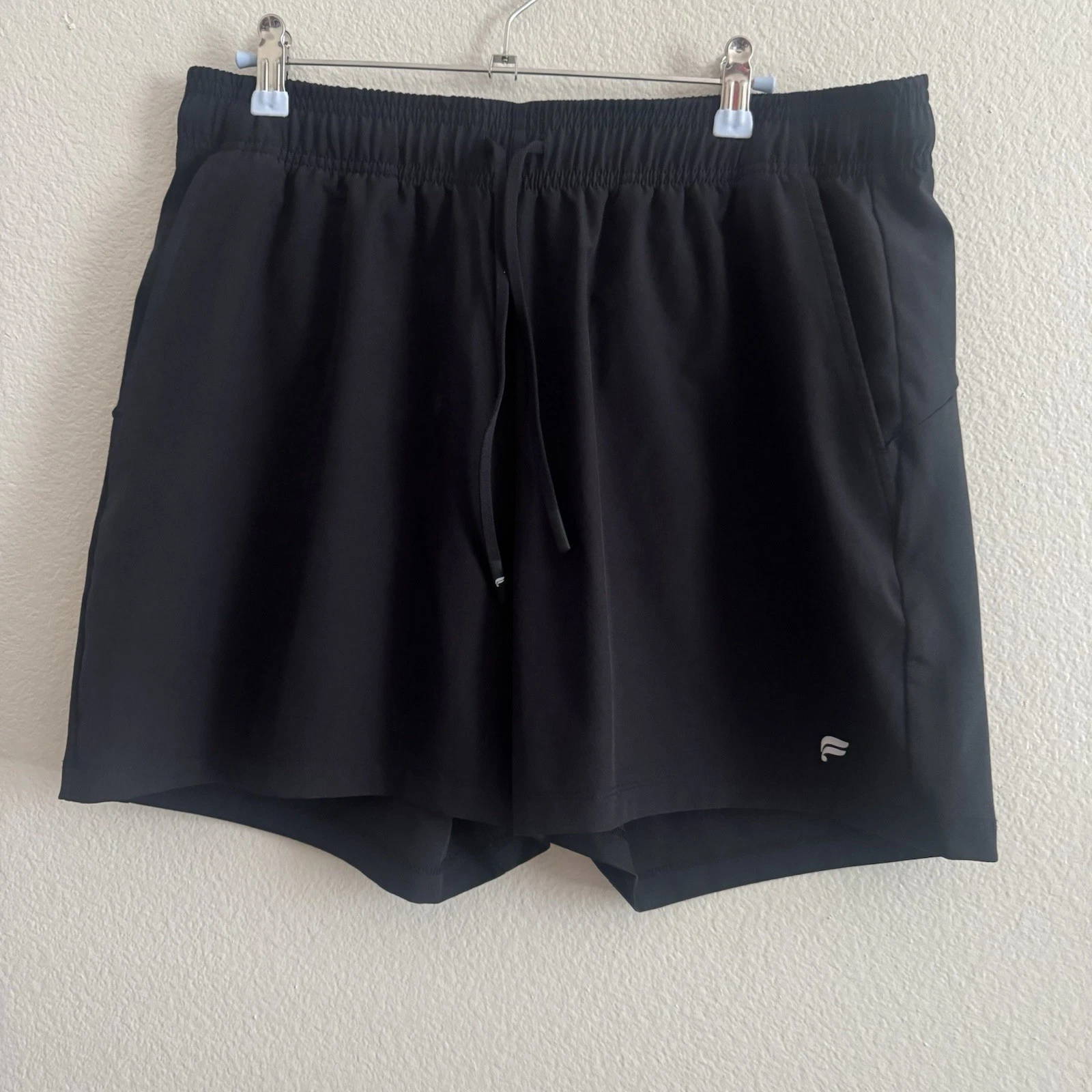 Fabletics Mens Shorts Sz L Infinite Shorts 5" Performance Gym Drawstring