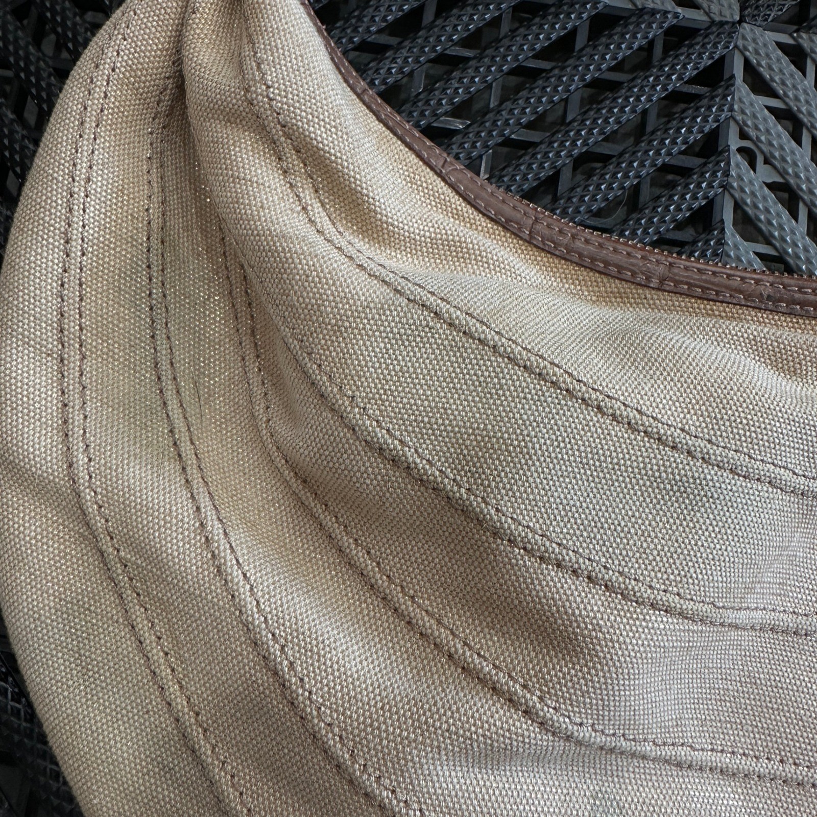 Liz Claiborne Hobo Bag Beige Canvas Purse Brown Leather Trim Shoulder Bag