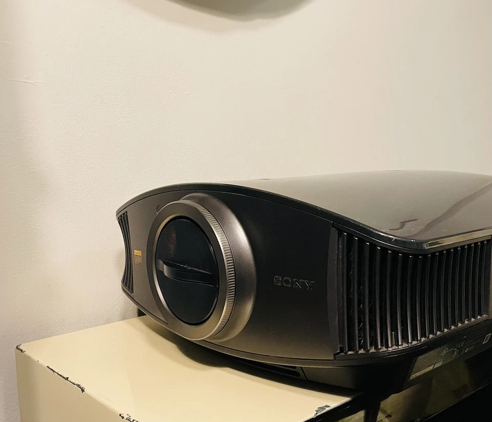 Sony Bravia VPL-VW60 SXRD Video Projector - with Remote etc - Image 3 of 4