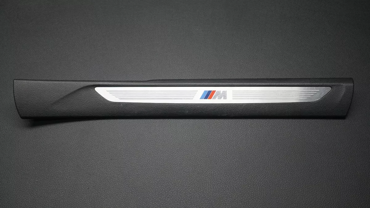 OEM BMW X5 X6 F15 F16 M-SPORT FRONT RIGHT DOOR SILL TRIM 7284558 