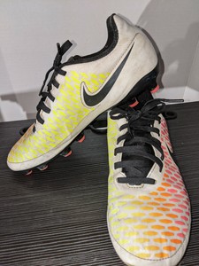 nike magista orden fg black volt white