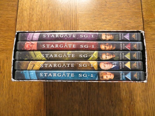 Stargate SG-1 Season 2 - Richard Dean Anderson - 1998 MGM 4-DVD (1 missing) - Picture 2 of 9
