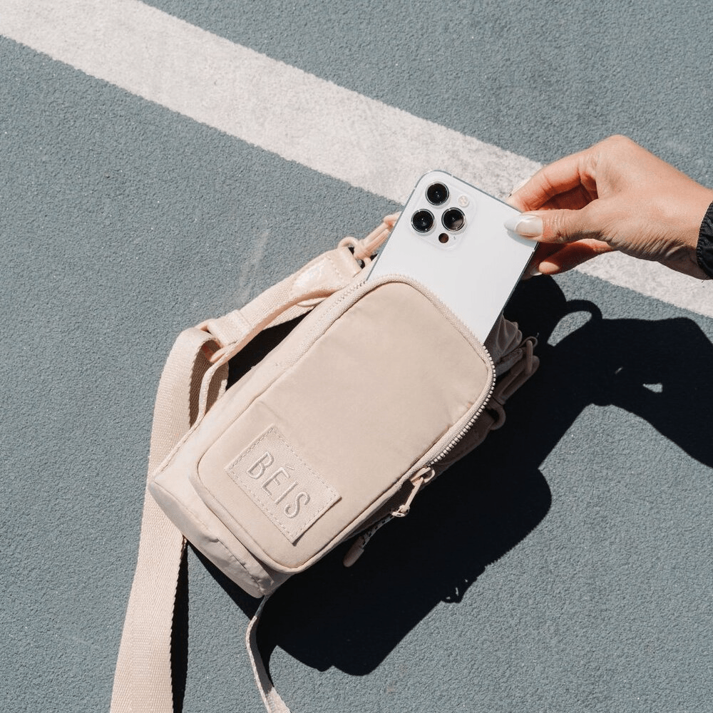 NWT Beis The Water Bottle Sling in Beige