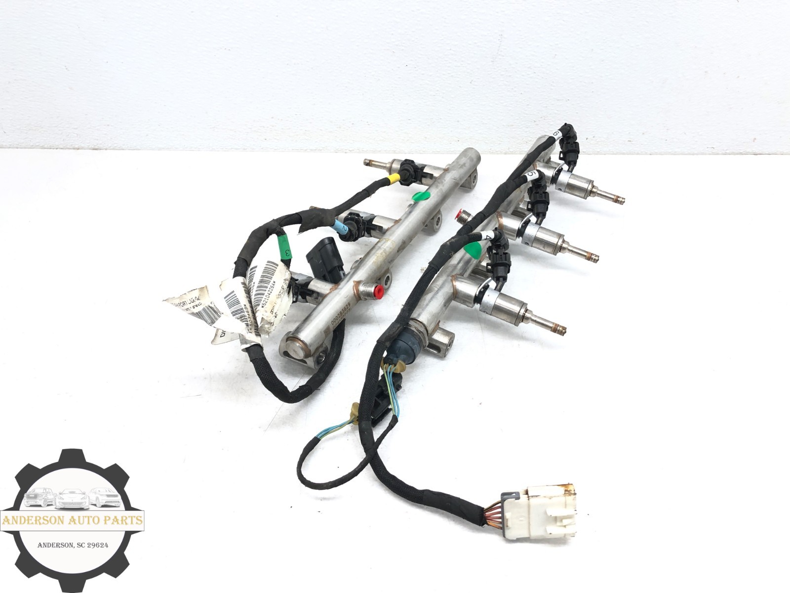 2014-2020 MASERATI QUATTROPORTE 3.0L V6 ENGINE FUEL RAIL LINE W/ INJECTORS OEM