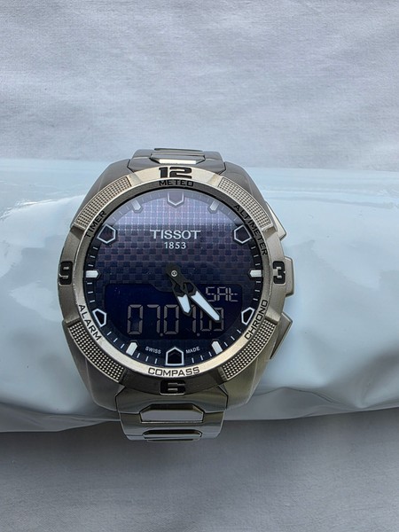 Tissot T Touch Expert Solar / Herren Armbanduhr / Titanium / Saphirglas
