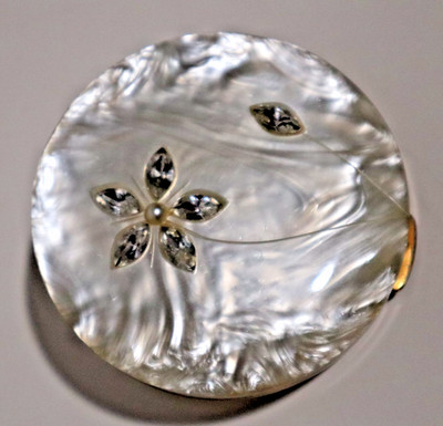 Vintage Saks Fifth Ave Floral Powder Compact SFC Mother-of-Pearl Rhinestones