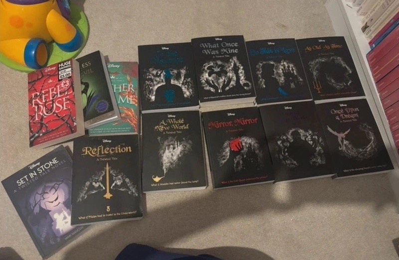 Disney Twisted Tales collection