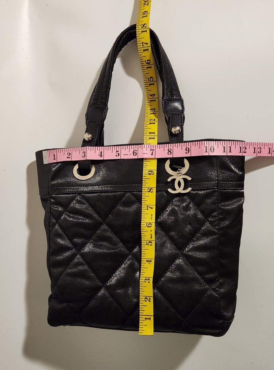 バッグ CHANEL BIARRITZ PM BLACK CHANEL Black Quilted Coated Canvas Paris Biarritz Tote Bag