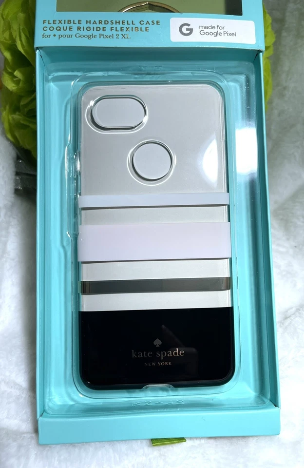 Funda rígida flexible Kate Spade para Google Pixel 2 XL blanca transparente (Charlotte) Foto 2 de 4