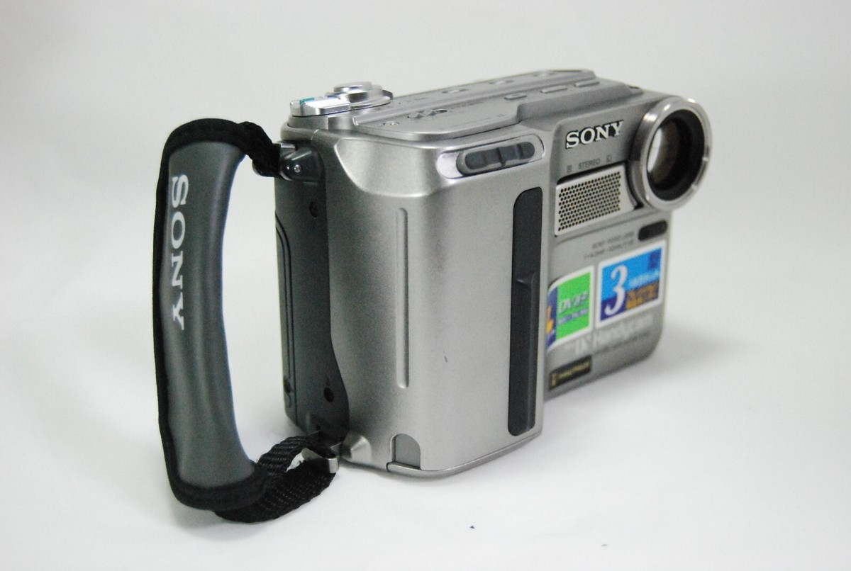 Sony DCR-SC100 Camcorder MiniDV Digital Video Camera LCD Sony DCR-SC100 Camcorder MiniDV Digital Video Camera LCD