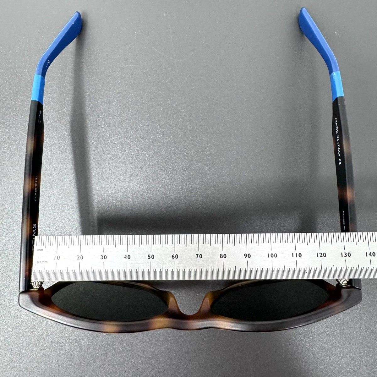 TOMS Sunglasses CLASSIC 101 S001-023-03 Frames 55 [] 17 140 