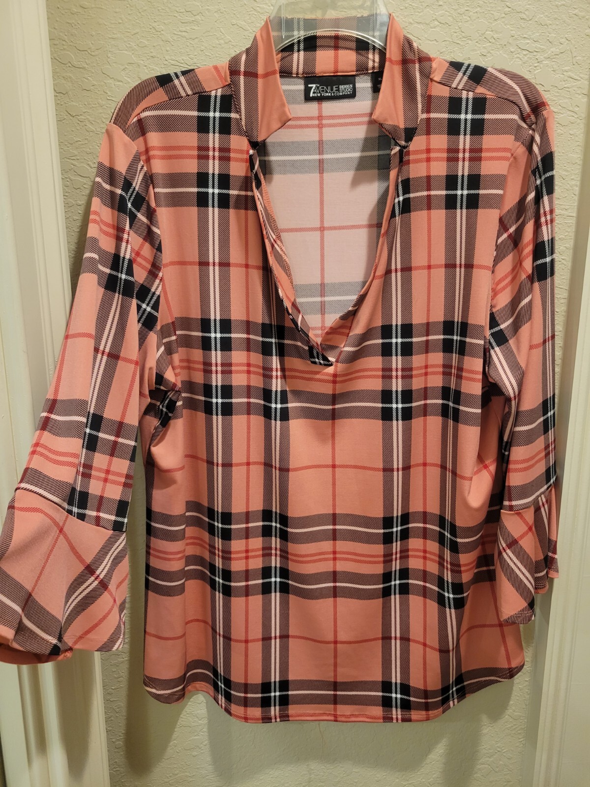 new york and company pink blouse